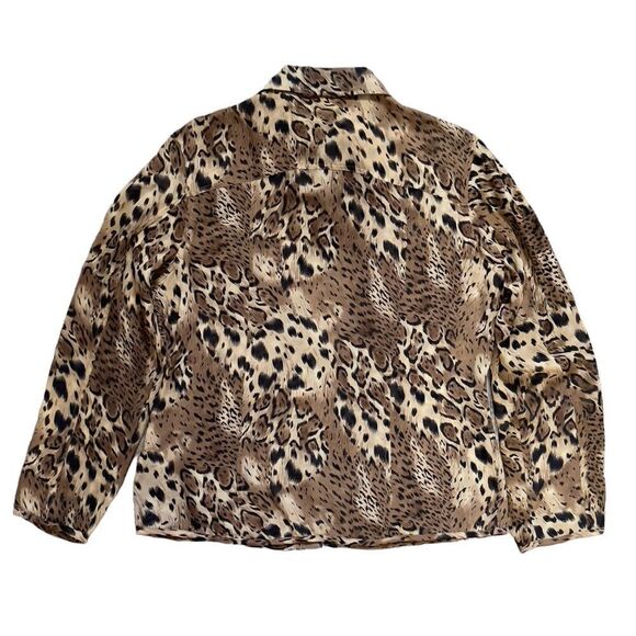 Chico’s Animal Print 💯% Silk Top Sz 1 (M) - Picture 2 of 15